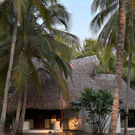 Hotel Casalina Palomino Exterior photo